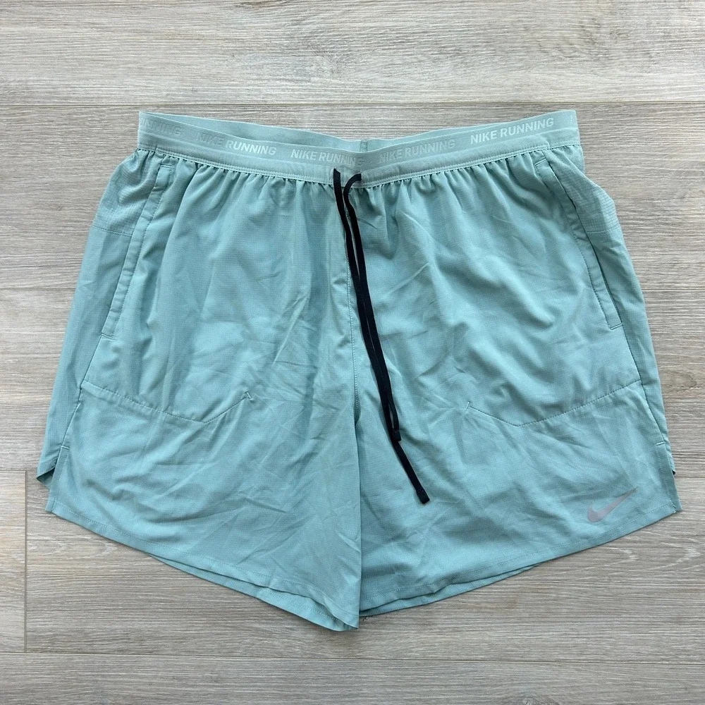 Nike Stride 2-in-1 Men's XL Light Green 7